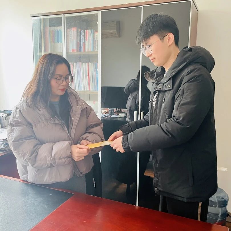 女神绽放 热辣滚烫|致敬尊龙凯时（Z6）中国科技有限公司-官方网站
“她”力量